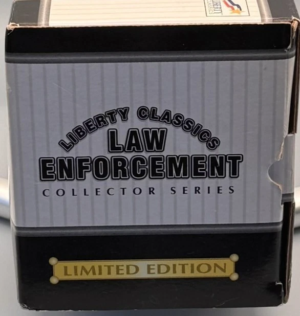 Liberty Classics 1940 Ford Sedan Law Enforcement 1:25 Diecast Oklahoma - Image 4 of 4