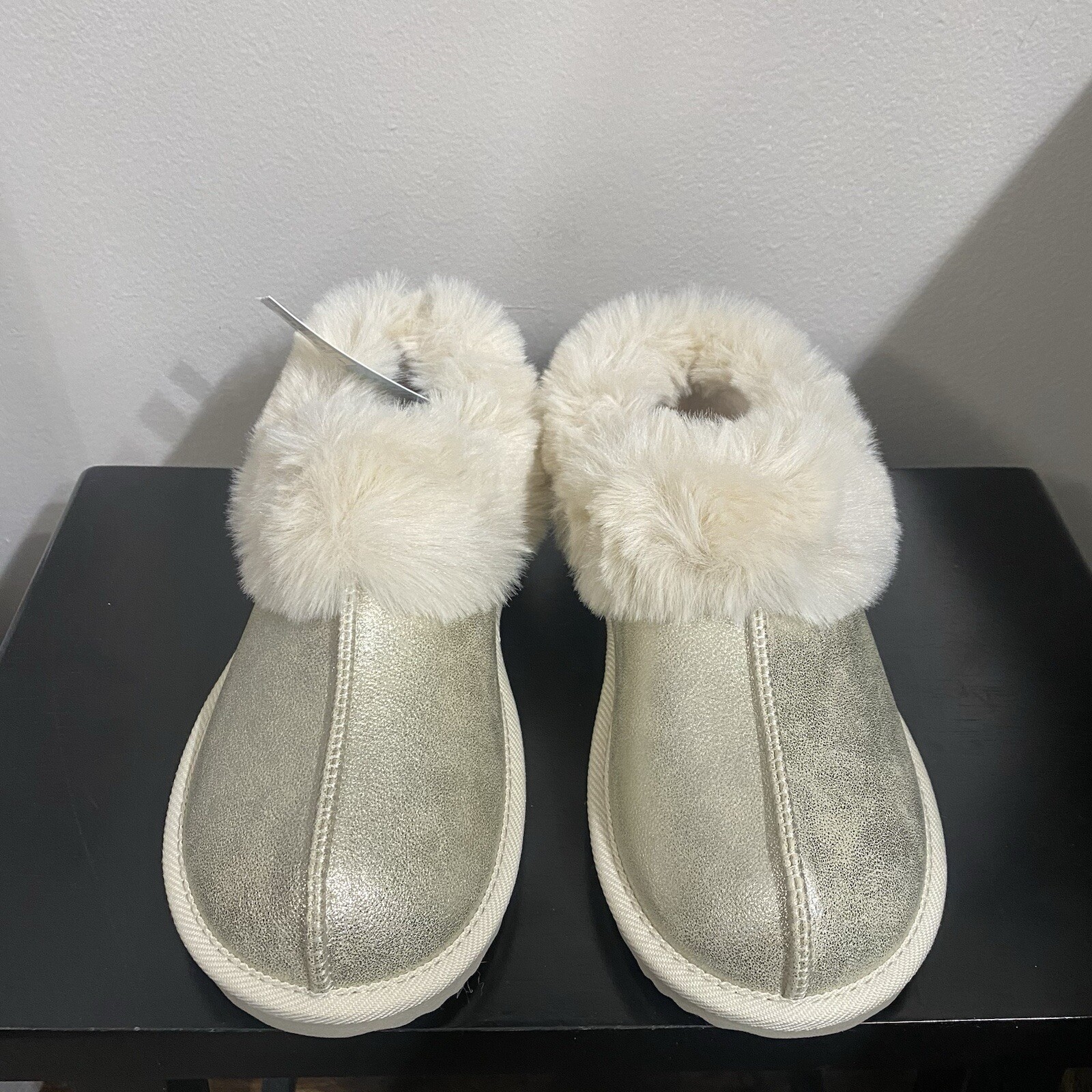 PANTOFOLA D’ORO Pantofole auto e jack slip on oro pelliccia sintetica borchie comode taglia 3 NUOVE