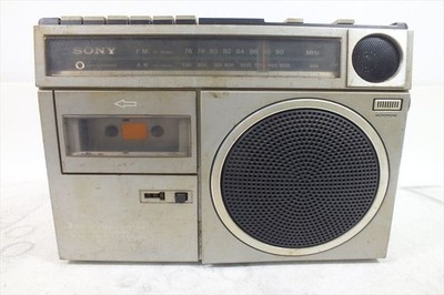 □ SONY CFM-30 boombox, used, as-is condition, item number