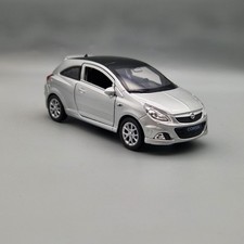 Vauxhall Opel Corsa Diecast Model Car 134 - New In Box By Welly
