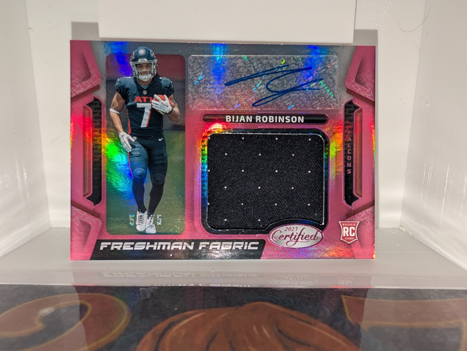Bijan Robinson Panini Certified Freshman Fabric Mirror Signature #FFMS3 Mirror Pink