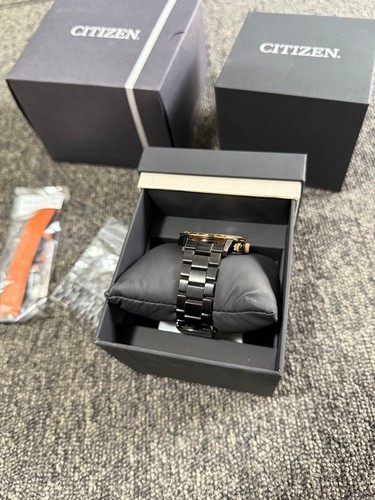 Citizen Eco-Drive Édition Limitée Chronographe or Noir Solaire Montre Hommes - Photo 4 sur 10