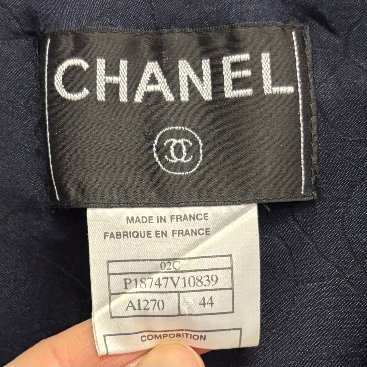 CHANEL Vintage y2K 2002 Navy & Black Basket weave Knit Blazer Jacket Bedazzled image 3