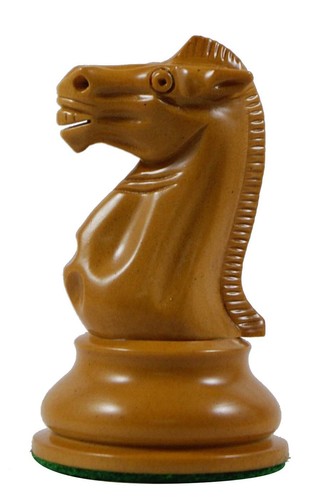 Reproduction 1930-40 Circa Staunton 4" Antiqued & Ebonised Boxwood Chess Set - Picture 6 of 9