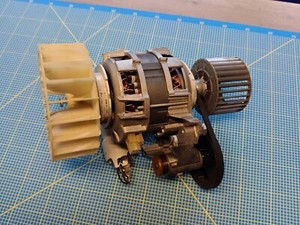 Miele Antriebsmotor Motor Trockner 111671