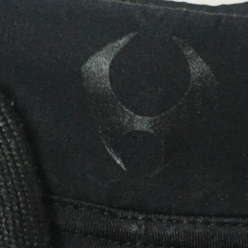 Picture 3 of 9