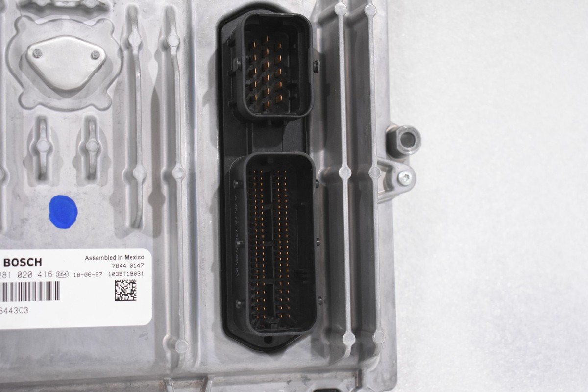 NAVISTAR INTERNATIONAL BOSCH 7096443C3, 0281020416 ENGINE CONTROL  