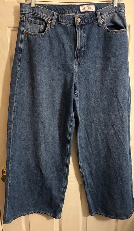 Gap Baggy Mid Rise Baggy Denim Blue Jeans Women 14 Regular 32  Actual 38 x 29”