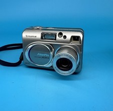 FinePix A205S Fujifilm 2.0MP Digital Camera Silver - Tested