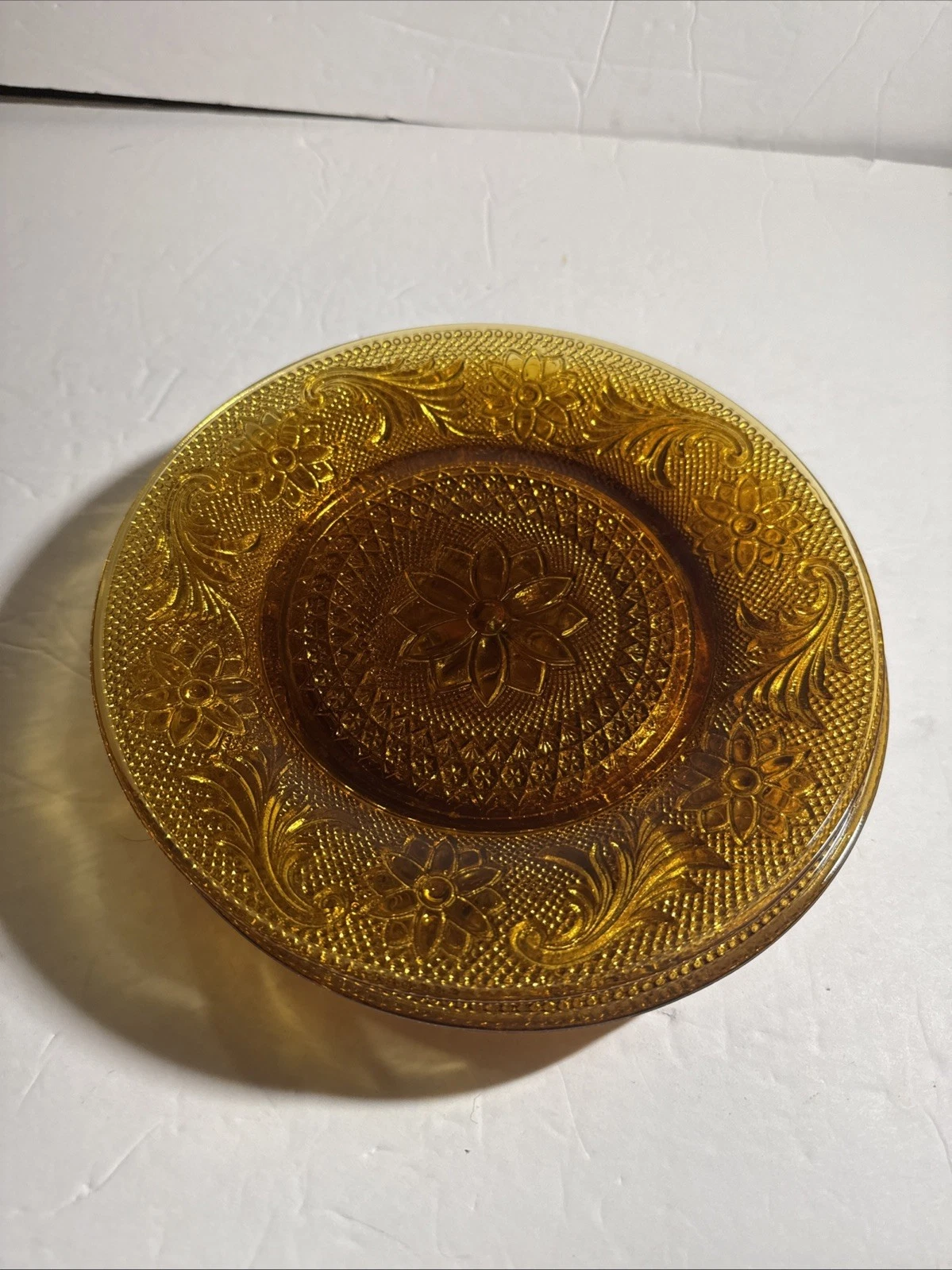 Vintage Indiana Tiara Amber Sandwich Glass Lunch/Salad Plate 8.25in. Set Of 4
