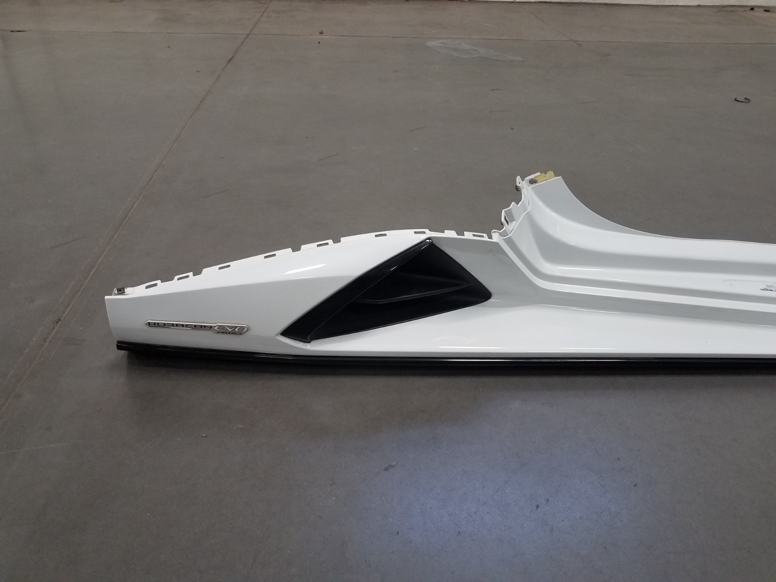 Lamborghini Huracan 2020 RIGHT Running board