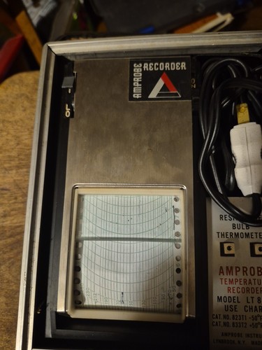 Amprobe Temperature Recorder model LT8100 for Parts or Repair (Untested) B-(D3) - Picture 3 of 14