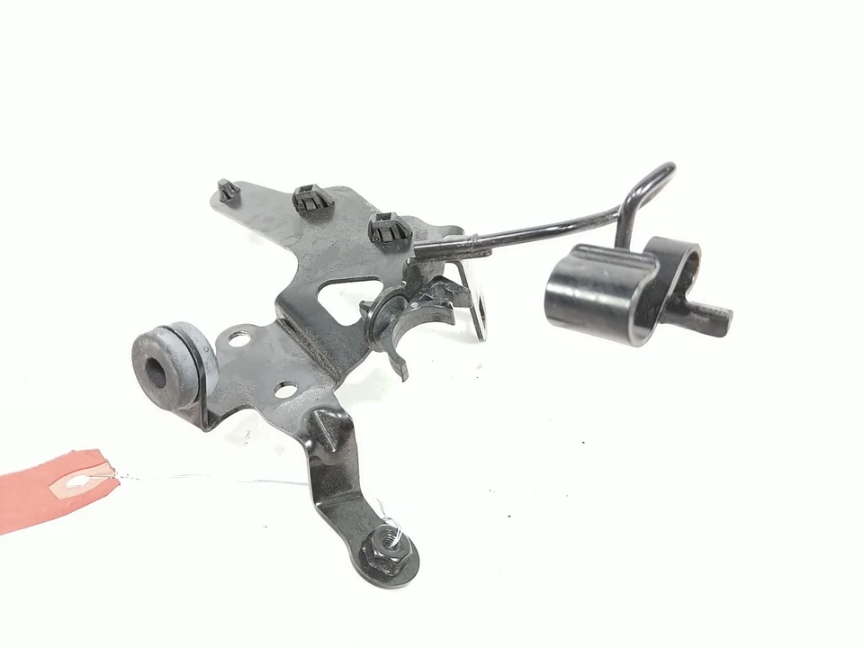 Soporte de montaje delantero de cable 16 Honda CTX700 Foto 4 de 4