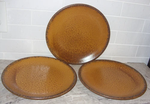 McCoy Set of 3 Canyon Mesa Rustic Mottled Cabin Coupe Dinner Plates 10 1/4" VGC