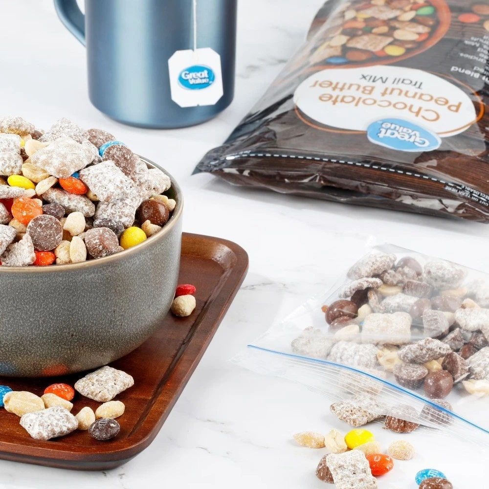Chocolate Peanut Butter Trail Mix, 22 oz - thumbnail 2