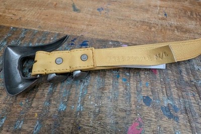 NWOT‎ Free People Billie Leather Belt in Honey Free People Billie Leather Belt M/L Honey Silver Buckle NWT  main image 3