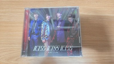 KAT-TUN Kiss Kiss Kiss B Cover J-Pop Idol Boy Group Japan CD