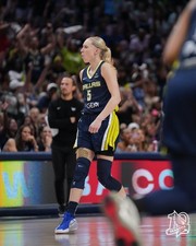 Paige Bueckers Dallas Wings Jersey Photo 8-1/2 x 11 #7A