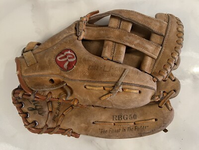 Vintage Rawlings RGB50 Baseball Glove Ozzie Smith Autograph Model