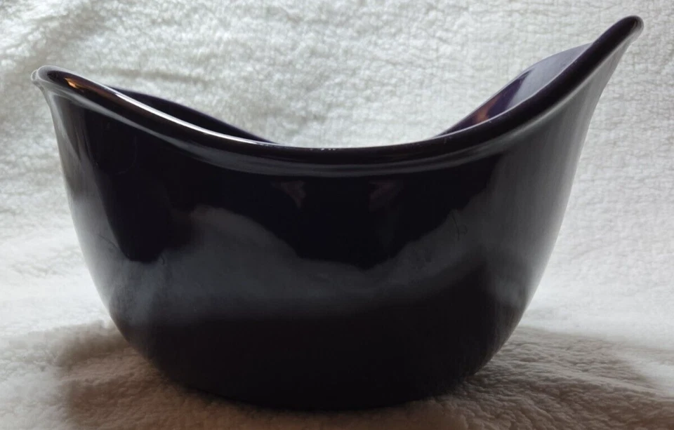 Rachael Ray 1 & 2 Quart Mixing Bowl SET with Pour Spout and Handle Plum Purple - Image 2 of 4