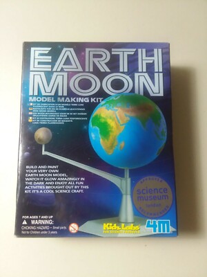 Kidzlabs Earth & Moon Model Kit STEM Toys Science Lab DIY Orbit Planetarium Educ