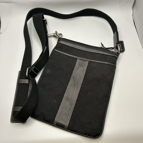 Vintage Coach Signature Black Leather Crossbody Bag Gem