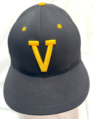 Vikings Minnesota The Game PRO Tech Fitted Fits Most Black ''JM'' Inglemoor?