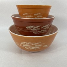 Vintage Pyrex Casserole Dish Lot - Autumn Harvest Wheat & Butterfly Gold