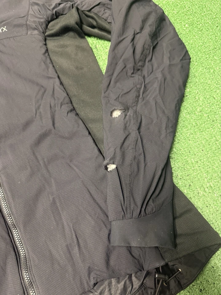 Arcteryx Atom Sudadera con Capucha Cremallera Completa Para Mujer Talla Pequeña Negra Bolsillos con Capucha DAÑADA Foto 4 de 4