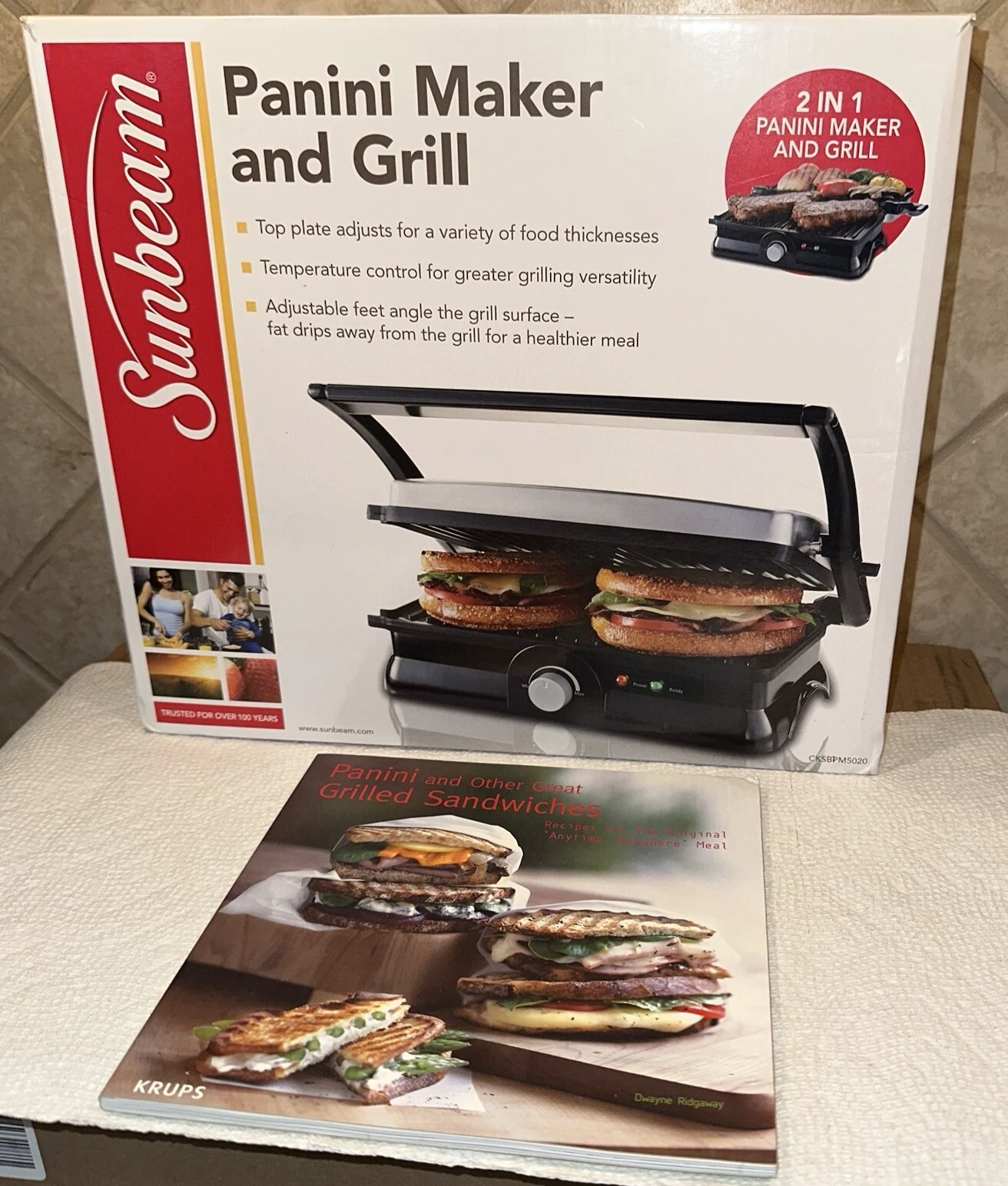 Sunbeam CKSBPM5020 2-Slice Panini Sandwich Maker & Grill w/ Extra Recipe Book