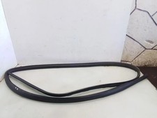 MERCEDES-BENZ M W163 Dichtungsgummi der hinteren Tür an der Karosserie 35056772 MERCEDES-BENZ M W163 Dichtungsgummi der hinteren Tür an der Karosserie 35056772