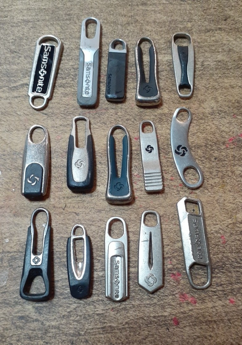 15 SAMSONITE Metal Silver & Black Zipper Pull Tab Replacement LOT