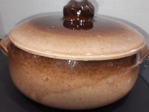 Vintage MCCOY POTTERY Covered Brown Bean Pot with Lid Casserole AS IS 