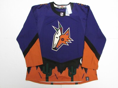 arizona coyotes throwback jersey