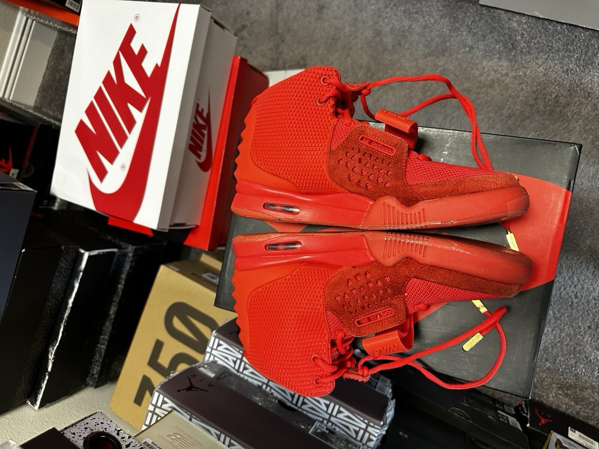 Size 10 - Nike Air Yeezy 2 SP Mid Red October 659658910911| eBay Size 10 - Nike Air Yeezy 2 SP Mid Red October 659658910911| eBay