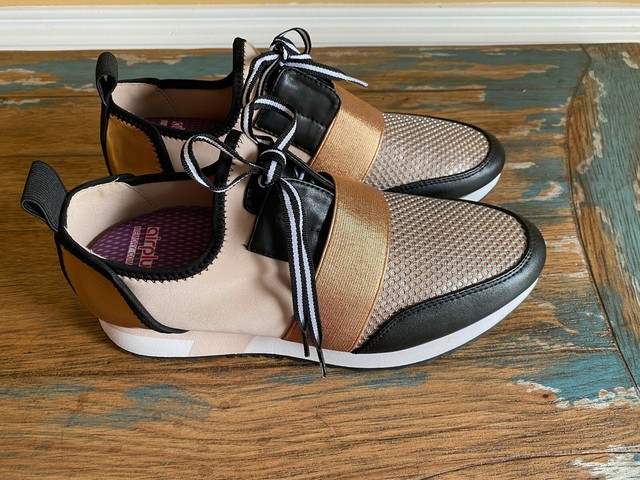 steve madden antics sneakers rose gold