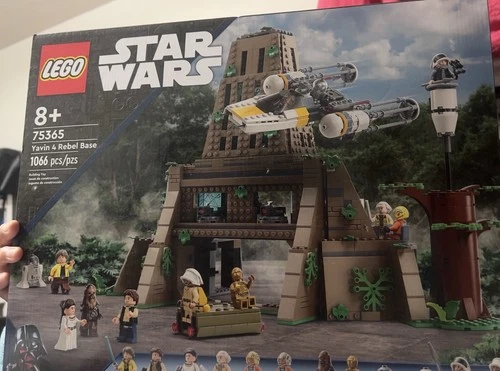 LEGO Star Wars: Yavin 4 Rebel Base (75365)