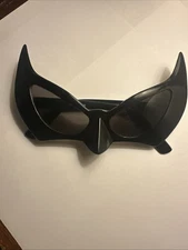 NEW Superhero Black Bat Eyes Sunglasses *Bat Man/Cat Woman*