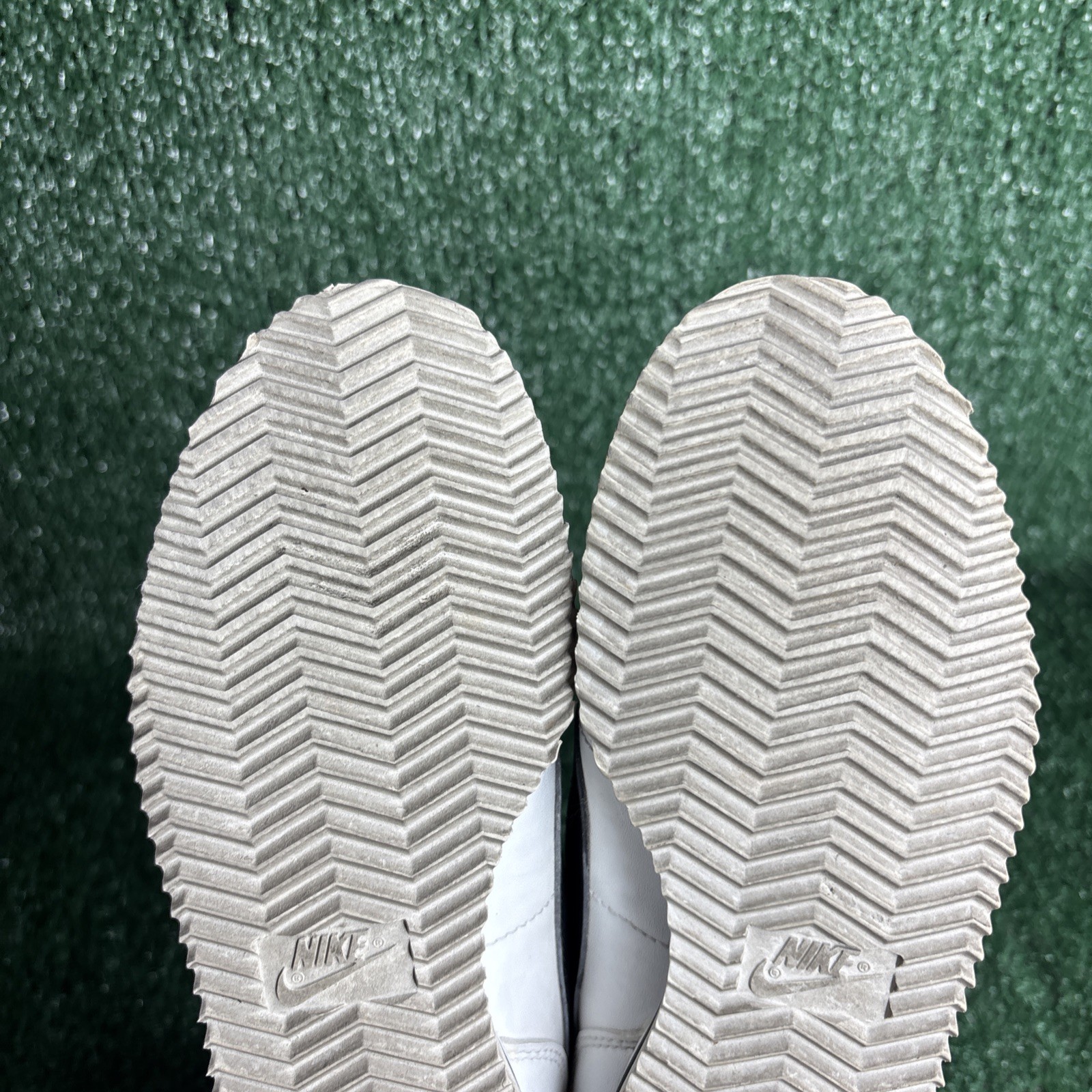 Nike Cortez Classic White Black Panda Women's Size 6.5 (5Y) thumbnail 9