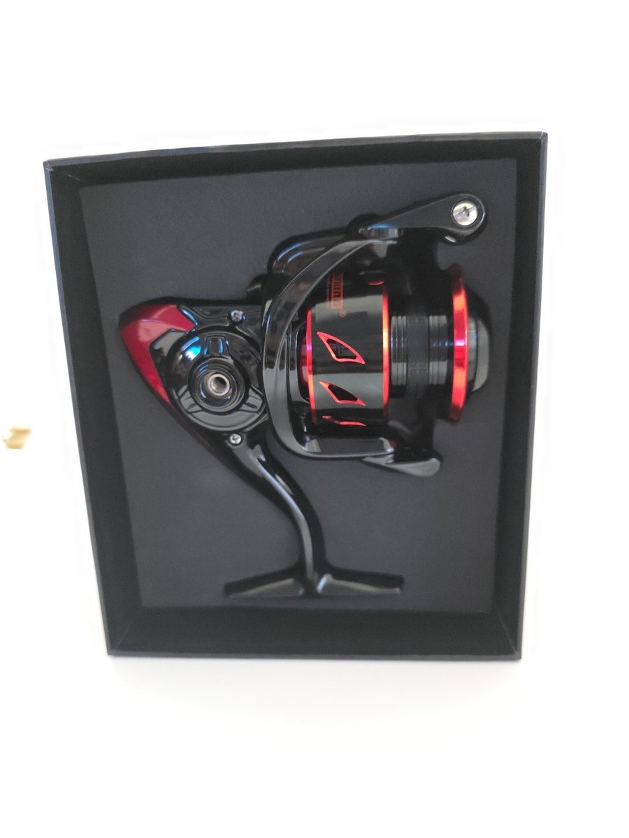 KastKing Sharky III Spinning Fishing Reel – Size 3000 – NEW in Box