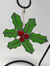 Vintage Stained Glass Christmas Holly Wreath Window Suncatcher Hanging 6"