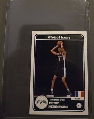 Victor Wembanyama RC Global Icons Rookie Sticker 2023-24 Panini NBA