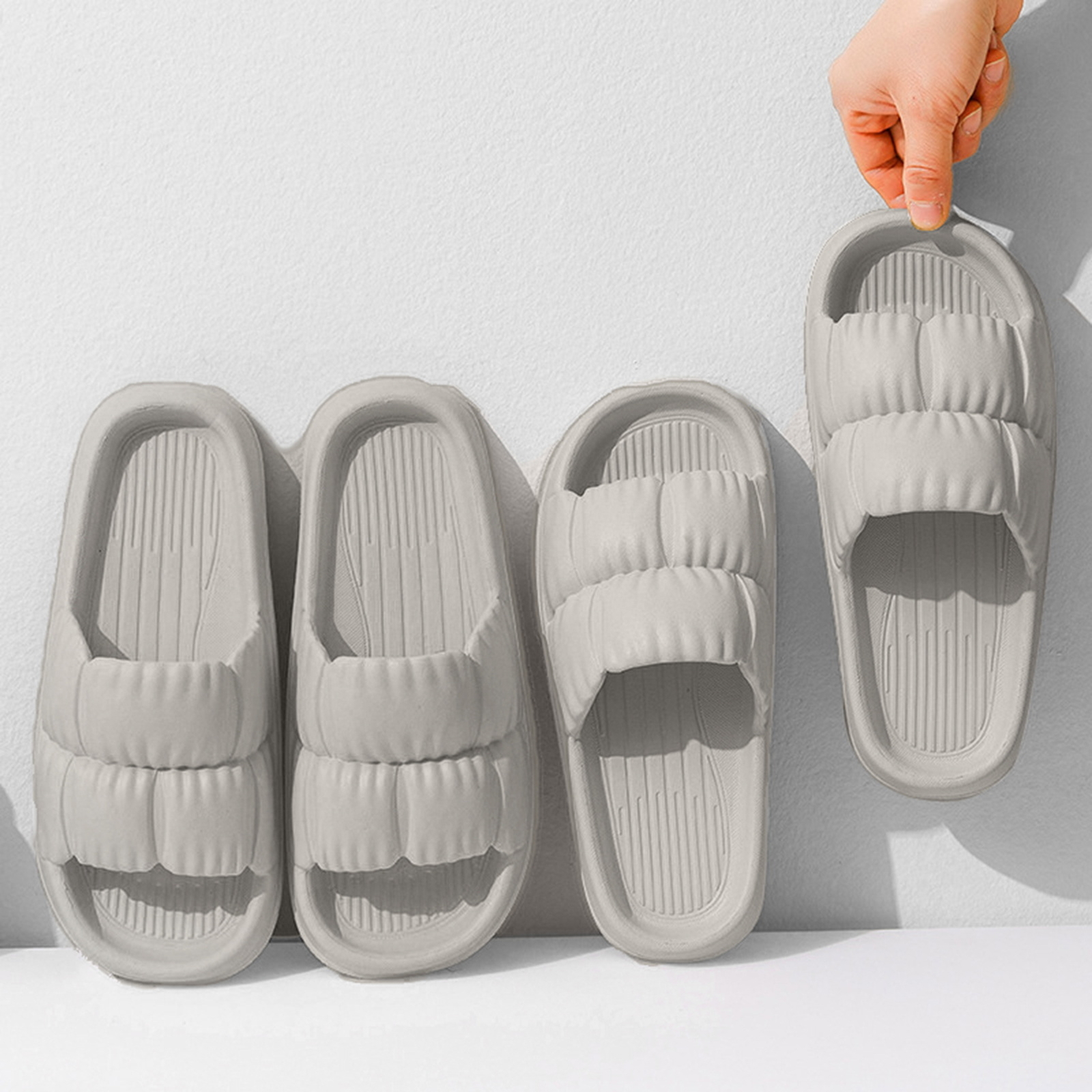 1 Pair Sandals Soft Sole Protect Women Super Light Cloud Slippers Anti-deform-image