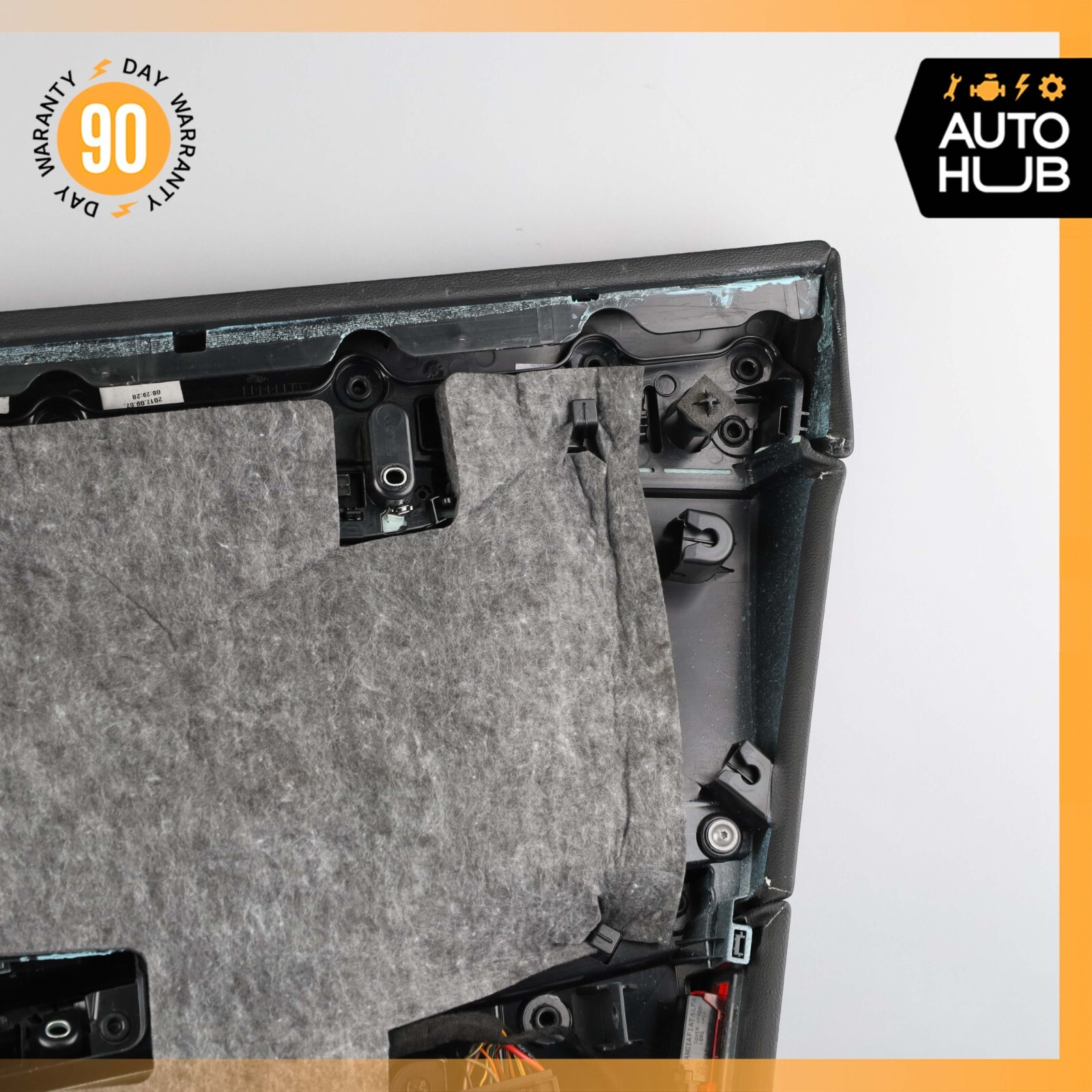17-20 Maserati Levante M161 Interior Door Panel Front Left Side Black OEM 73k