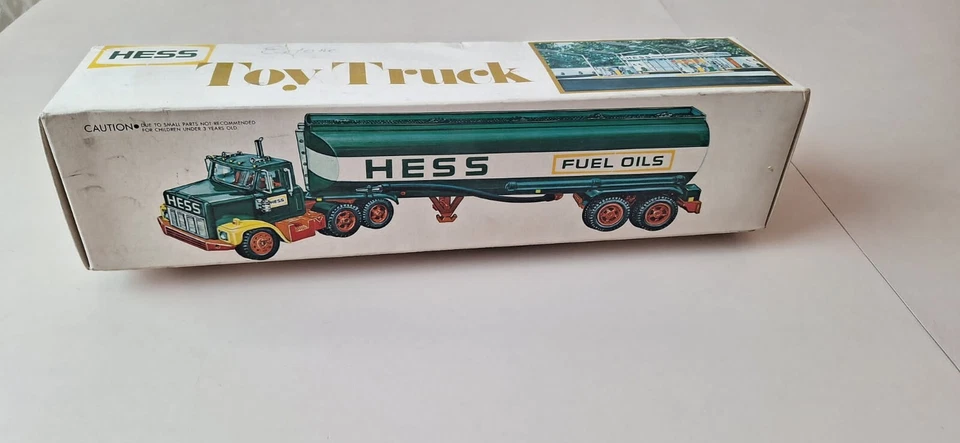 TRUCK HESS FUEL OILS - Immagine 2 di 4
