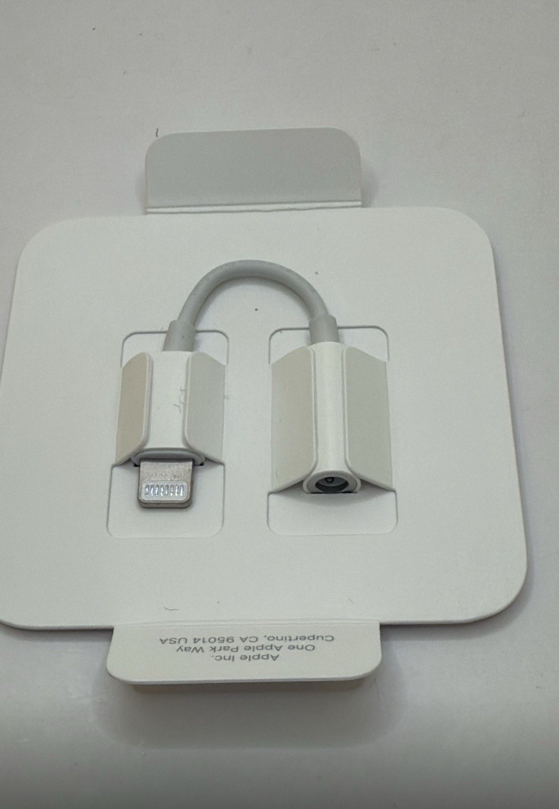 GENUINE💯Apple iPhone Lightning to 3.5mm Aux Headphone Jack Adapter🔥Original