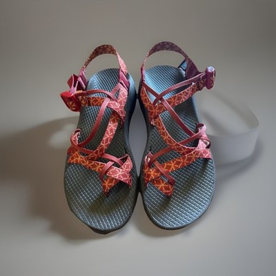 Chaco Sandals Women s 8 Z/Cloud X2 Hiking Orange Toe-Loop Comfort Low Top Flats