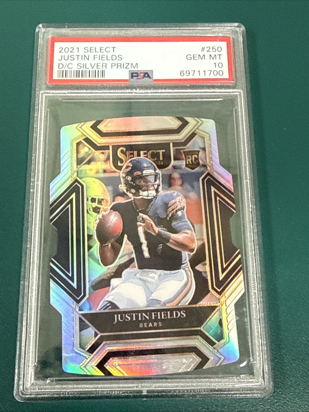 PSA 10 - 2021 Panini Select #250 Justin Fields "Die Cut Silver Prizm"  - RC
