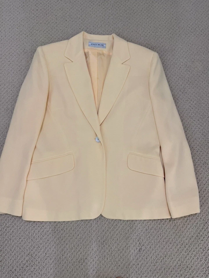 jones wear women 2- piece dress suits size fits like L - Image 3 of 4