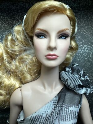 Integrity Fashion Royalty Hello Lover Giselle Diefendorf Stay Tuned